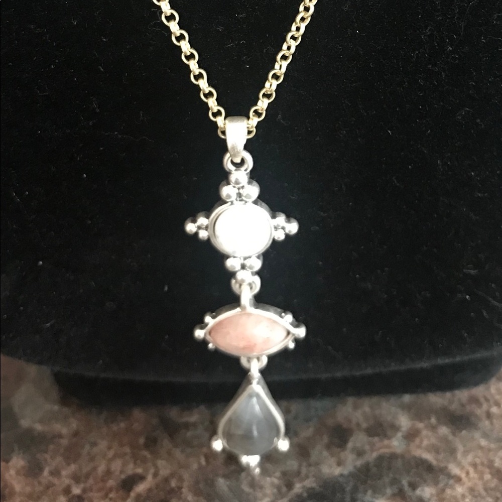 Lucky Jewelry ... 7 in one necklace !!!!! - Picture 4 of 5